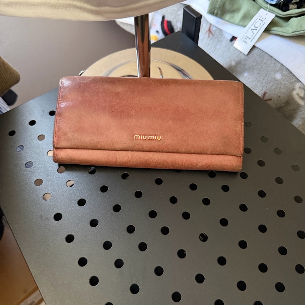 Miu Miu Rose Leather Wallet - Picture 6 of 9